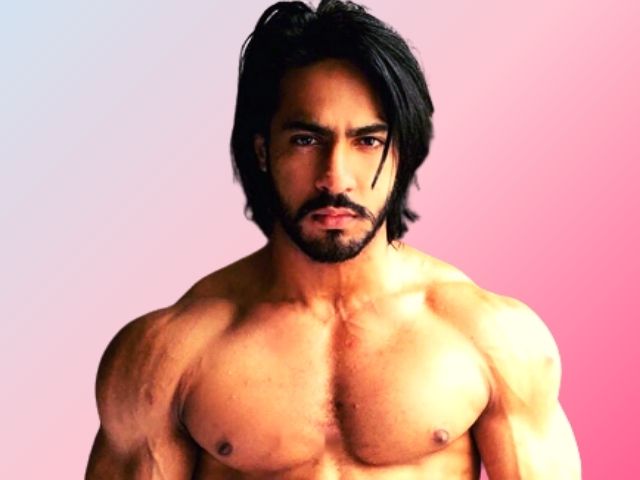 Thakur Anoop Singh Wiki, Age, Height in Feet, Body Measurements, Wife, Biography & More